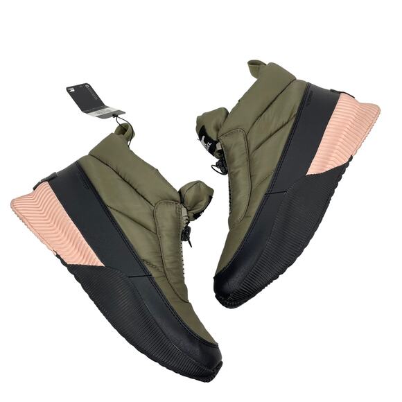 Sorel Out N About III Puffy Zip Boots Waterproof Sage Green Size 11 - Picture 5 of 9